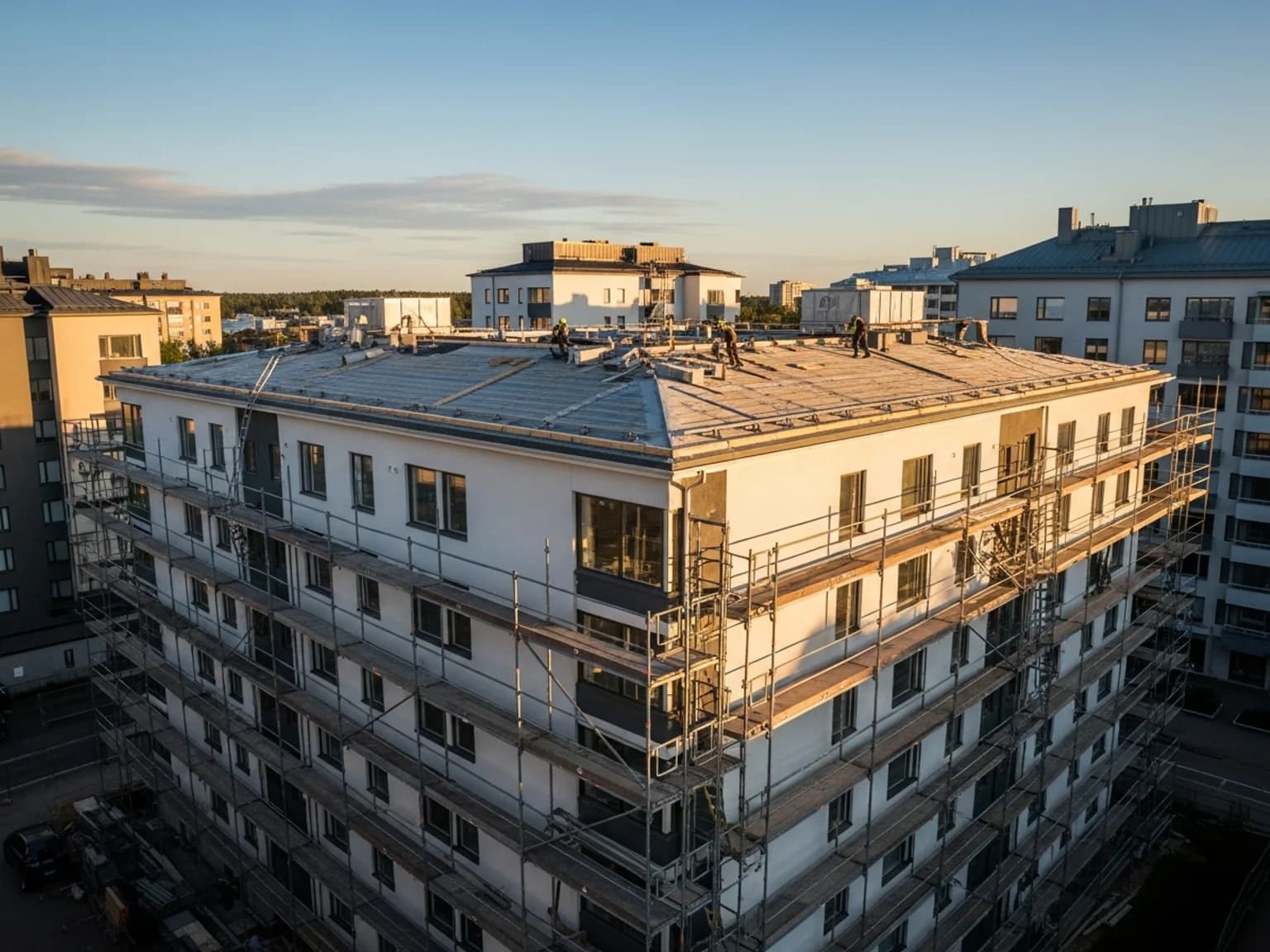Taloyhtiön kattoremontti